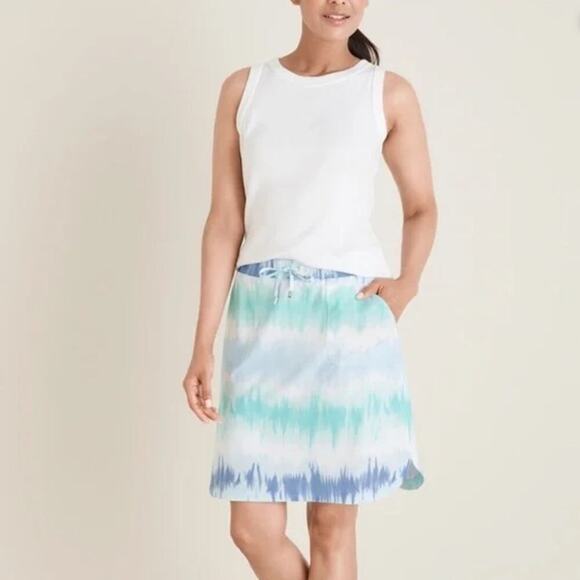 Chico's Dresses & Skirts - Chico's Zenergy Active Tie Dye Skort